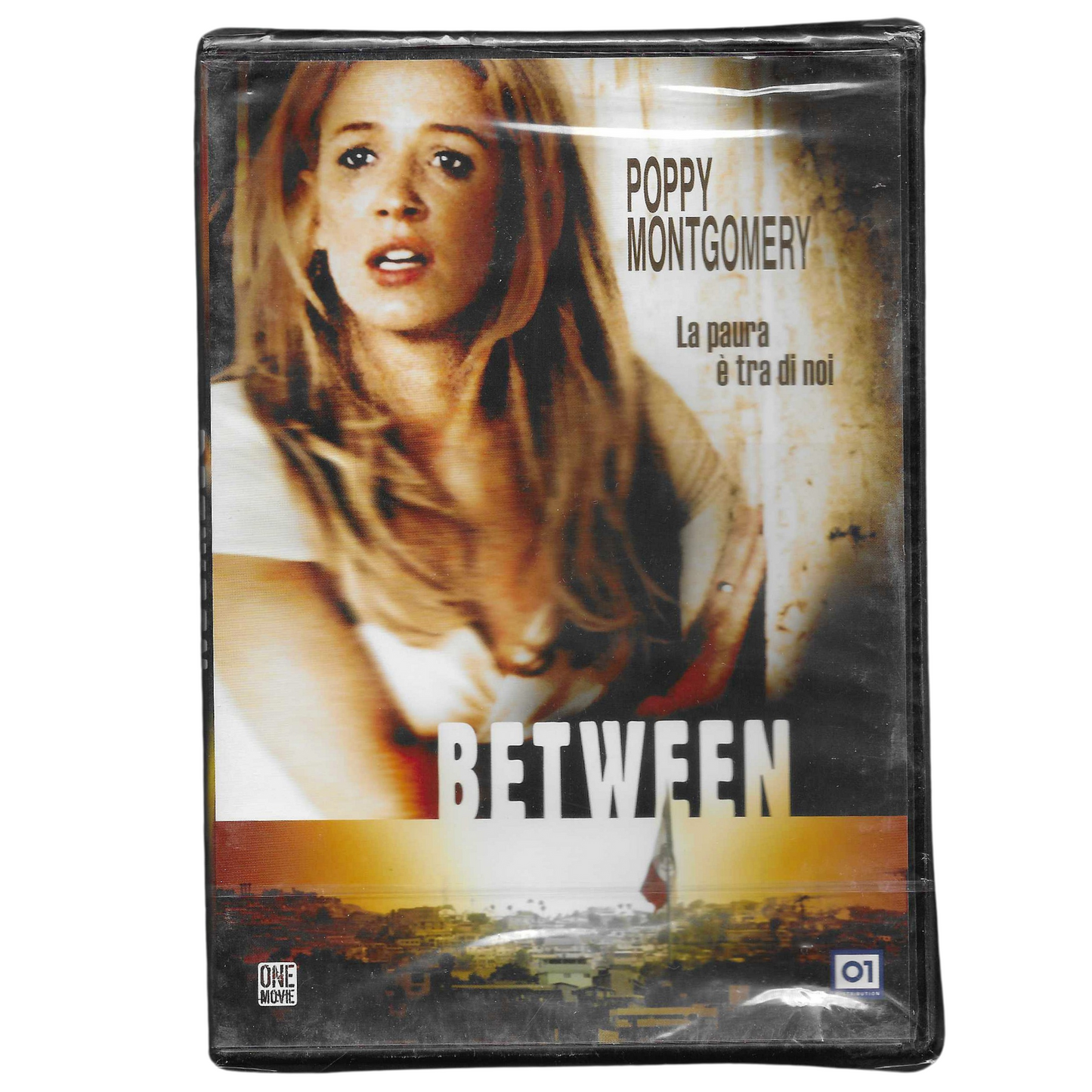 DVD "Between" (2005) – Edizione 01 Distribution - NUOVO - TRD0102